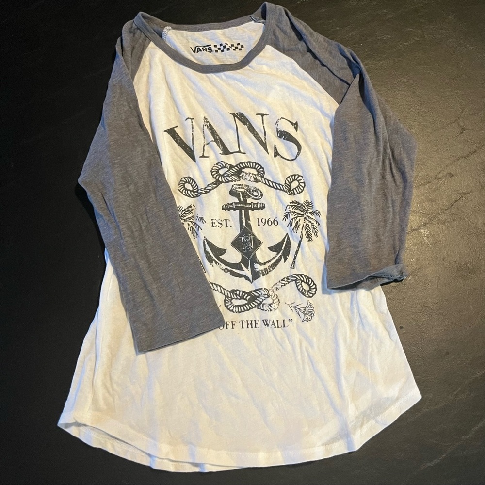 Vans quarter sleeve top